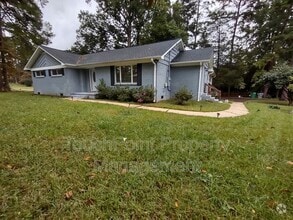 Building Photo - 6414 Elmwood Cir