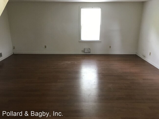 Foto del edificio - 4 br, 2 bath House - 5202 Monument Avenue