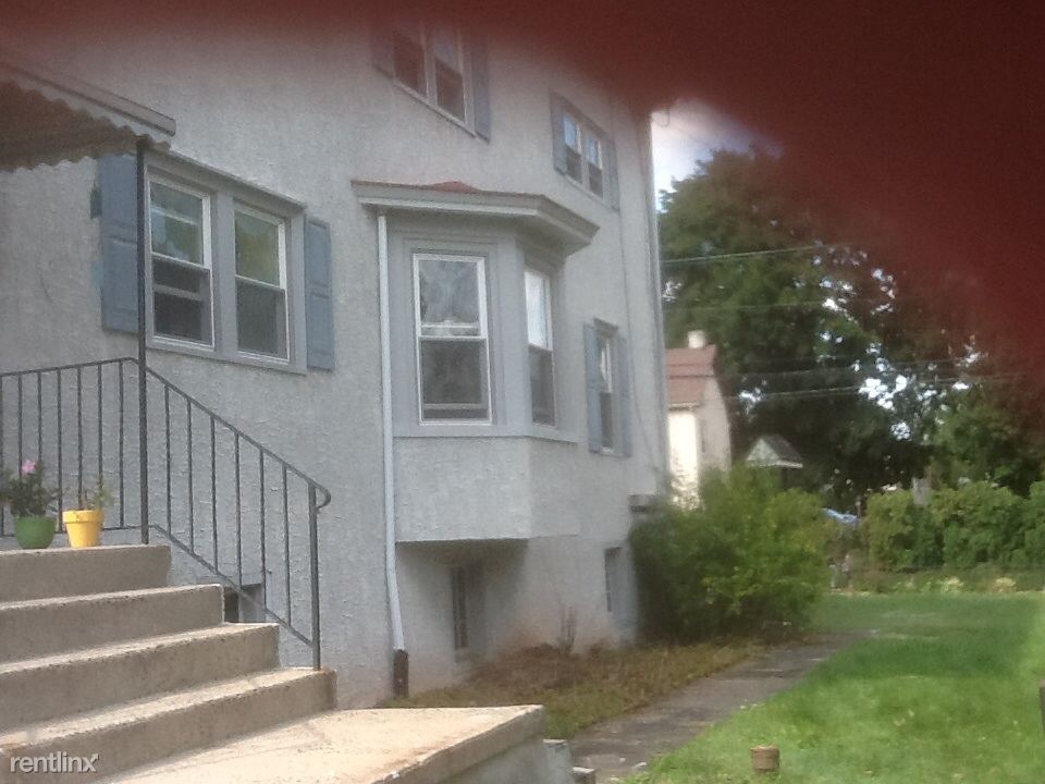 Primary Photo - 3848 Germantown Pike