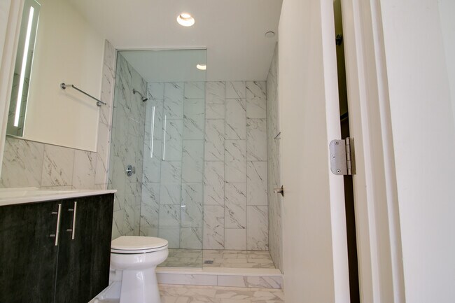Building Photo - 794 Tremont St