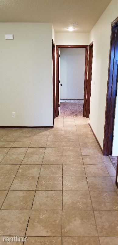 Building Photo - 2 br, 2 bath Apartment - 806 Wendy Ln