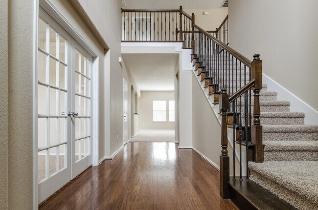 Foto del edificio - 249 Niagara Falls Dr