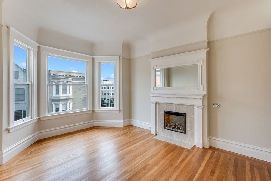 Foto principal - Top Floor Presidio Heights 1BD/1BA. On-sit...