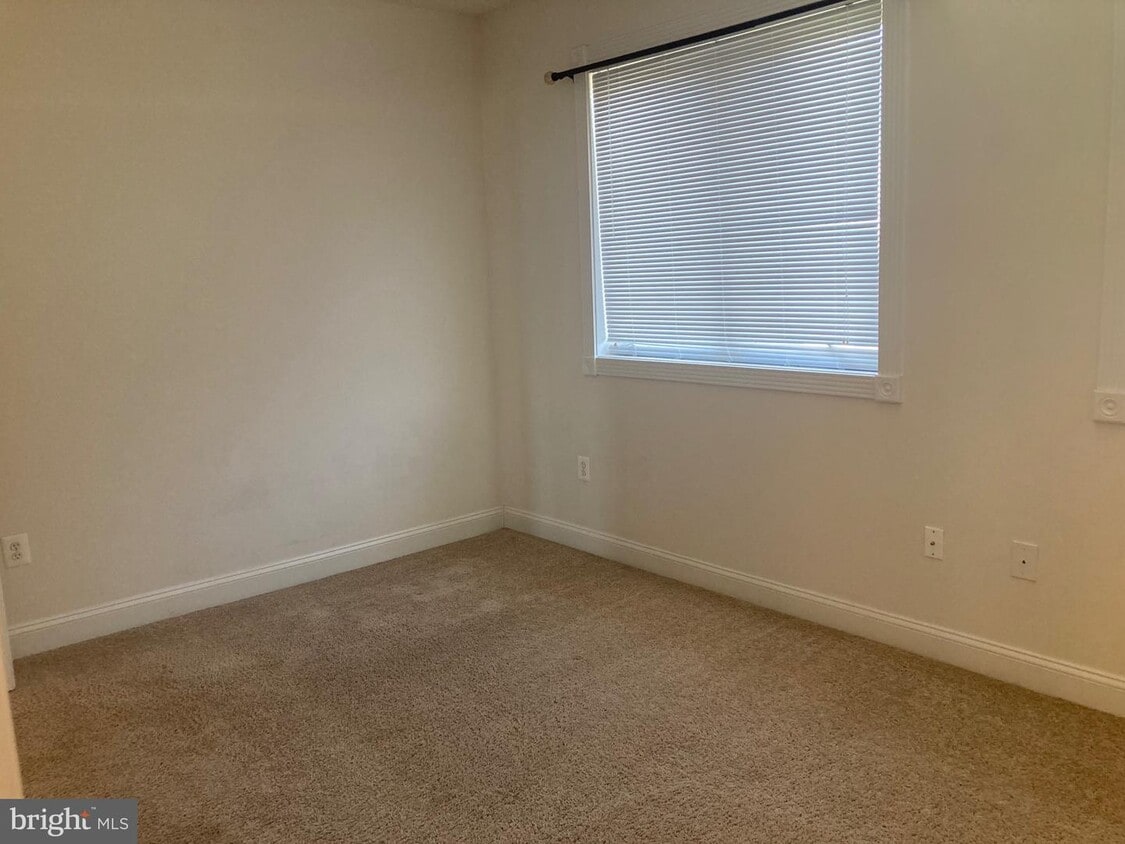 305 Centennial St Unit 203I, La Plata, MD 20646 Apartment for Rent in