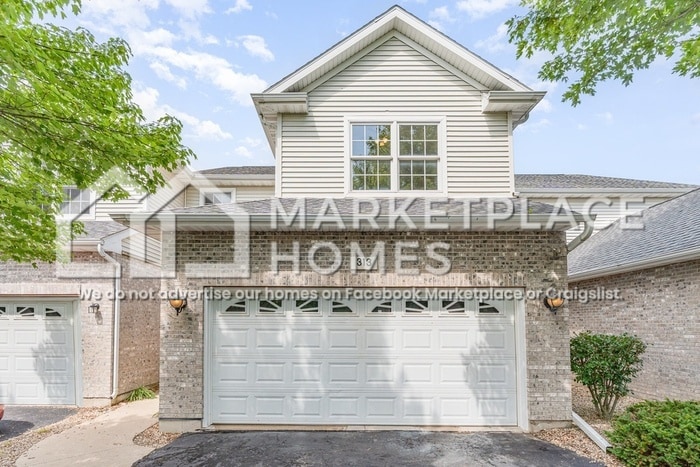 Primary Photo - 313 Manning Dr