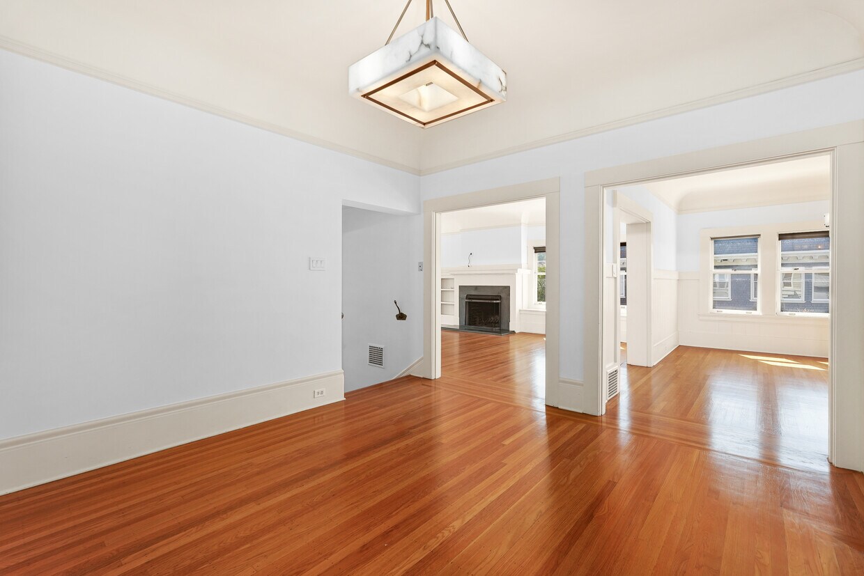 Foto principal - 2684 Union St