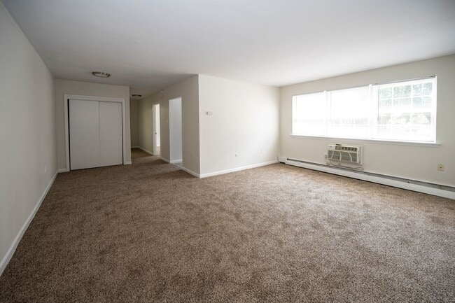 Interior Photo - Rosewood Apartments