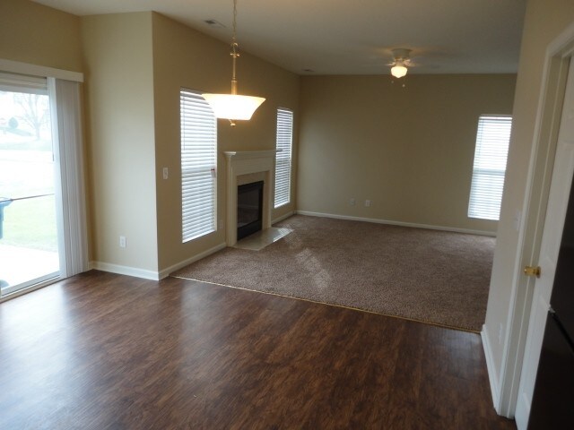 Building Photo - 4406 Snowcrest Ln