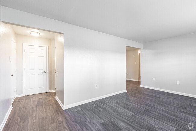 2BR, 1BA - Aubrey Apartments