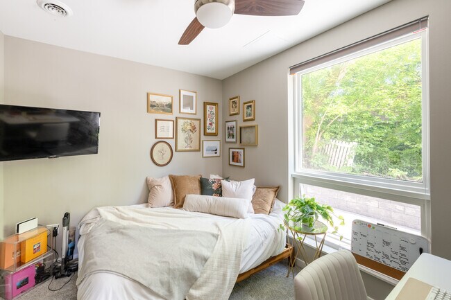 Foto del edificio - 1817 N Arlington Pl