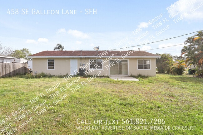 Foto del edificio - 458 SE Galleon Ln