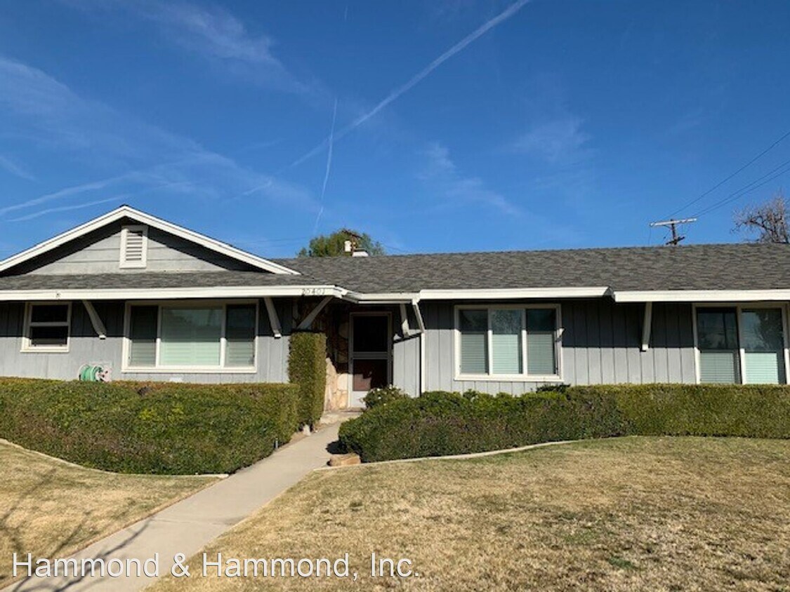 Primary Photo - 3 br, 2 bath House - 20401 Lassen St.