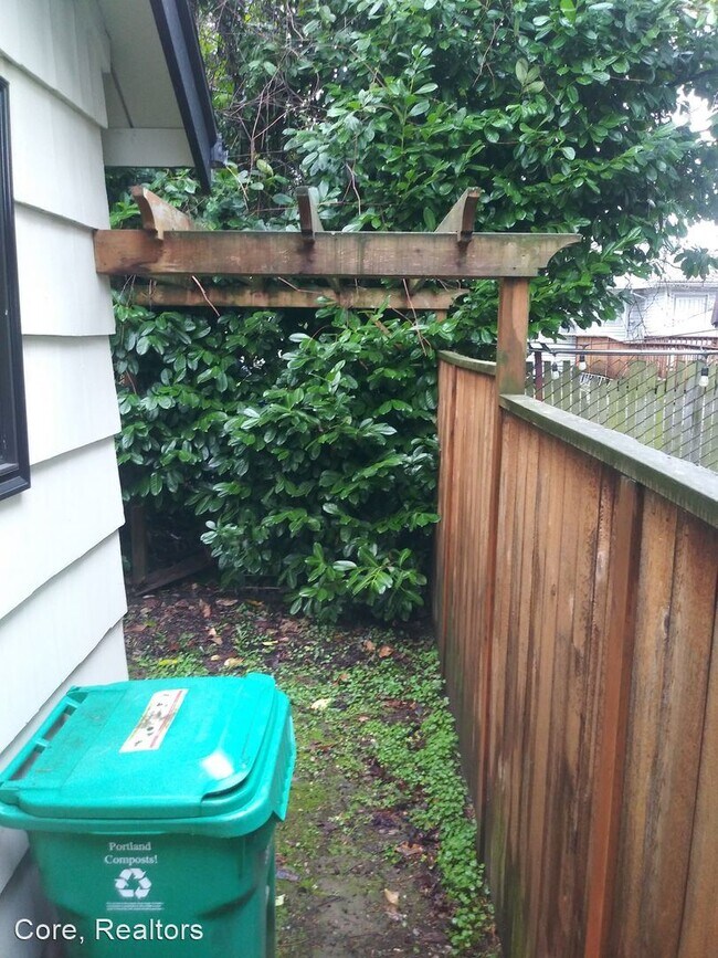 Foto del edificio - 2 br, 1 bath House - 6525 N. Maryland