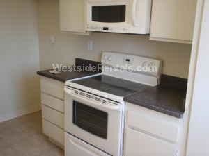 Primary Photo - 5038 Hazeltine Ave