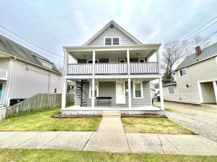 17 Crown St, Milford, CT 06460 Room for Rent in Milford, CT