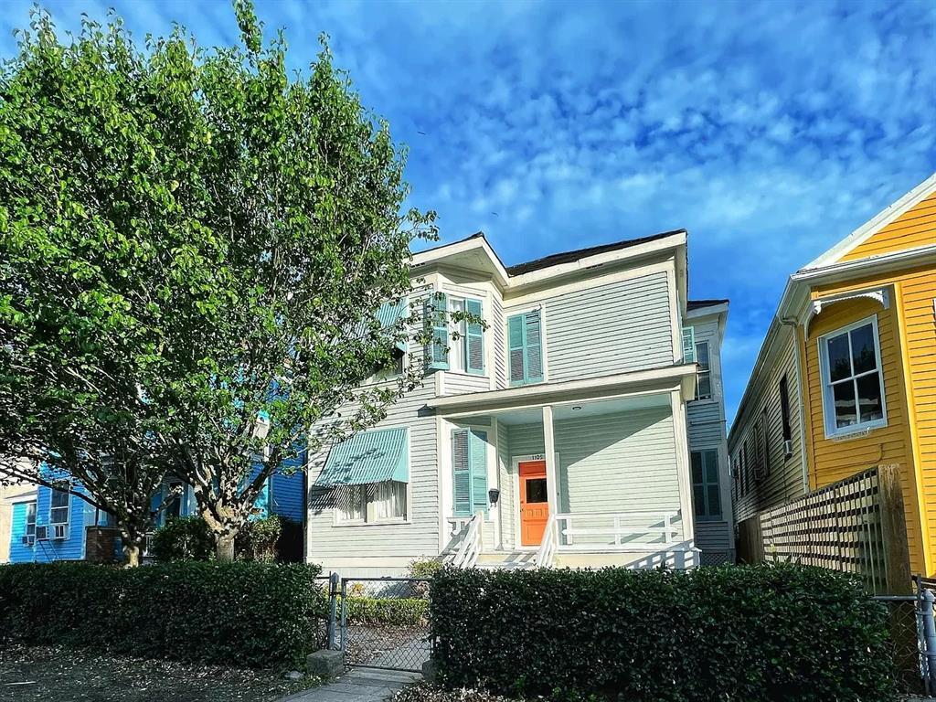 Primary Photo - 1105 Market St