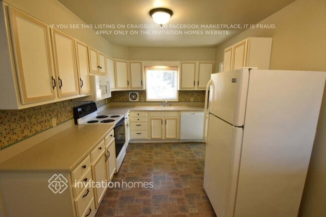 Foto del edificio - 6101 Wildaire Rd SW