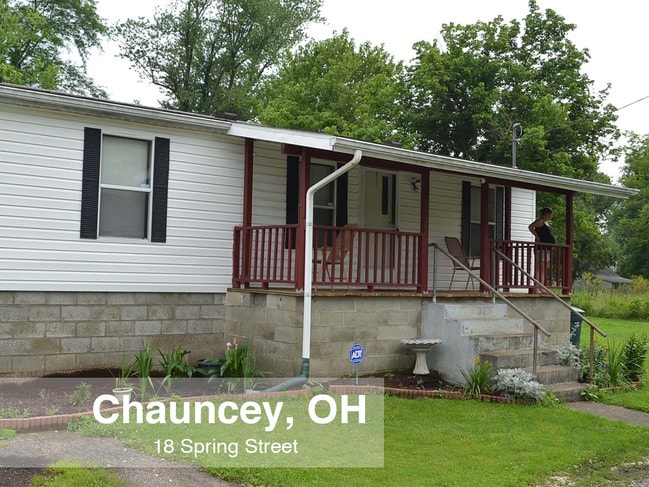 Building Photo - 18 Spring St