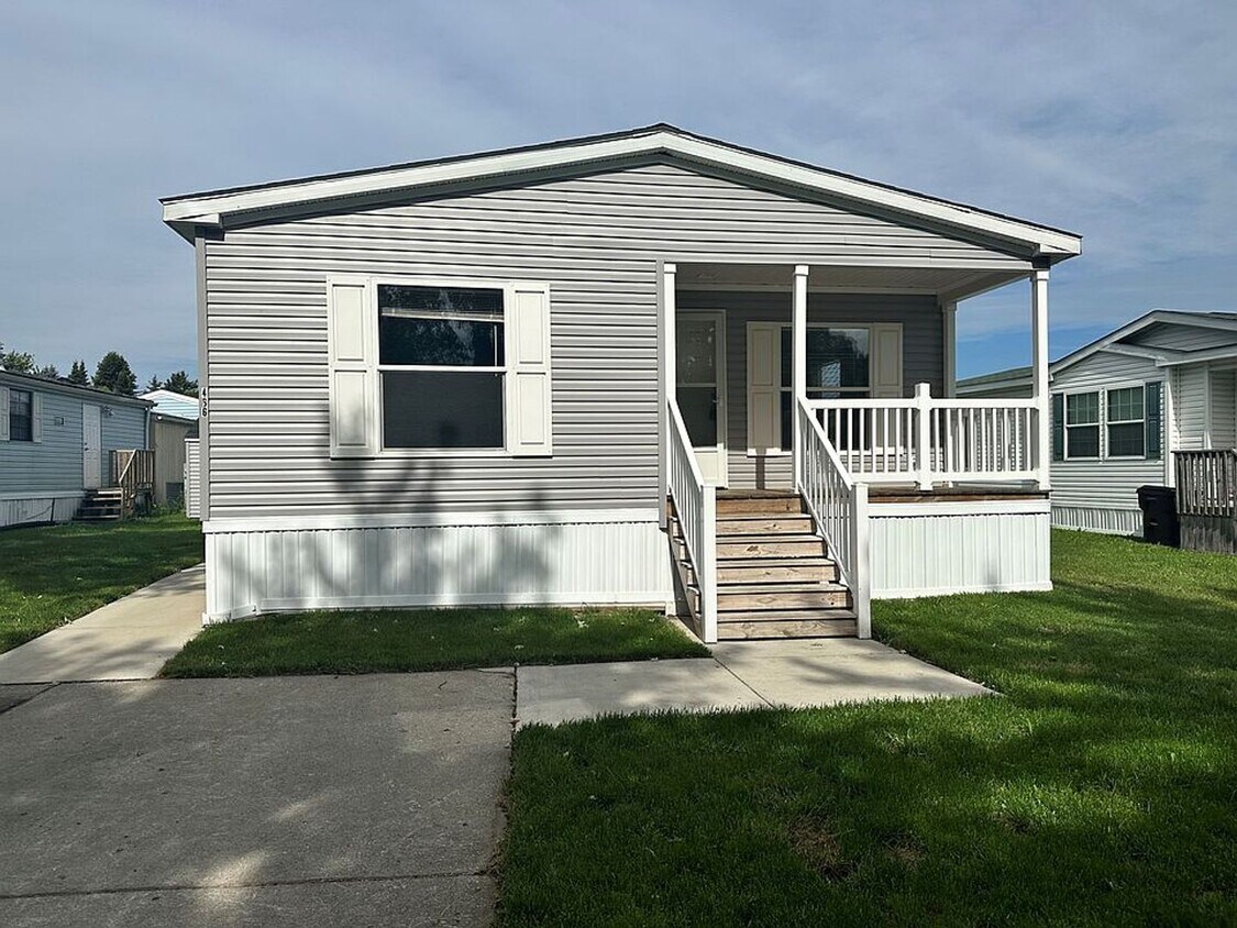 Primary Photo - 6655 Jackson Rd