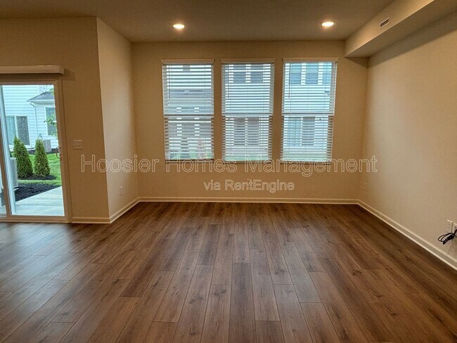Foto del edificio - 7255 Shroyer Wy