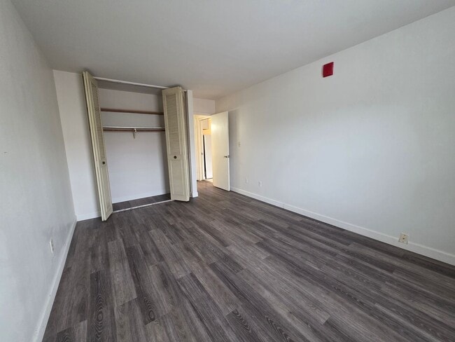 Interior Photo - 3069 Oakland