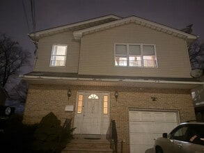 Building Photo - 1336 K St