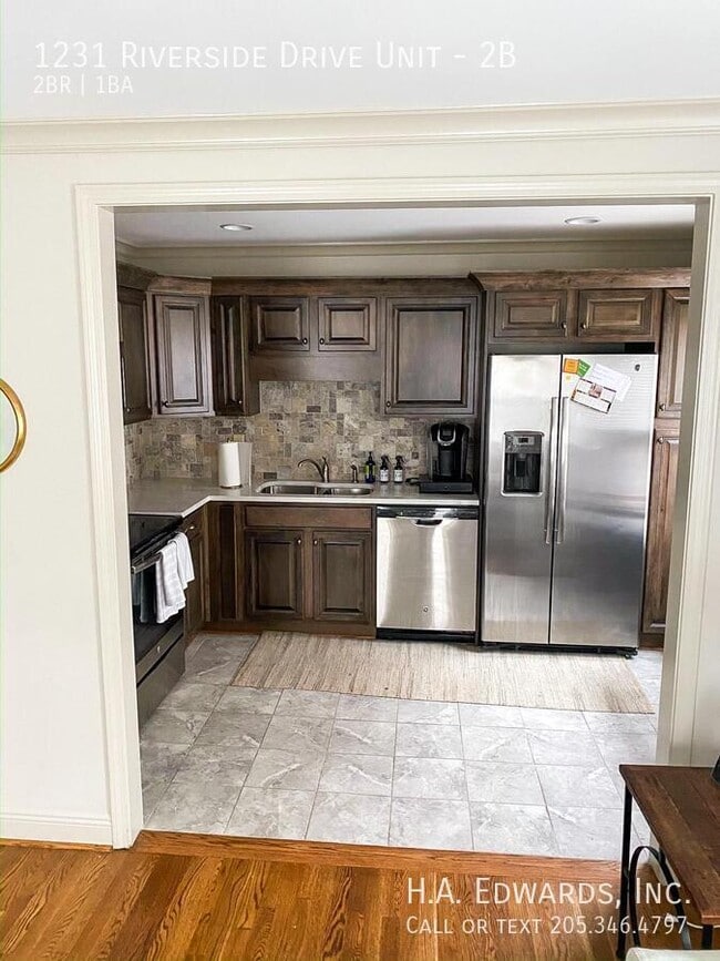 Photo - 1231 Riverside Dr Apartment