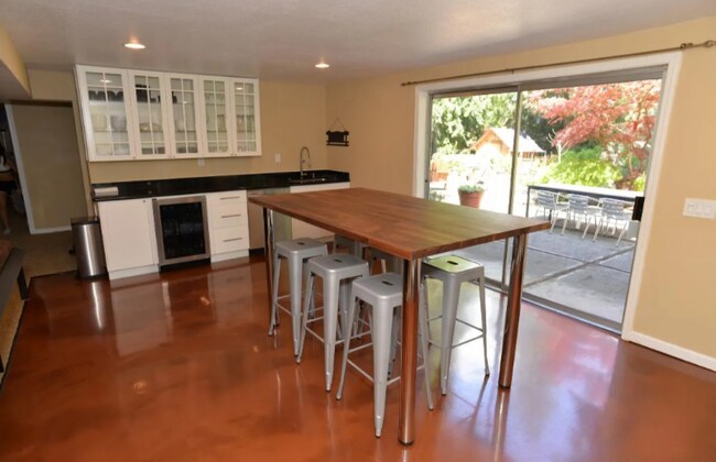 Foto del edificio - 6850 SW 68th Ave