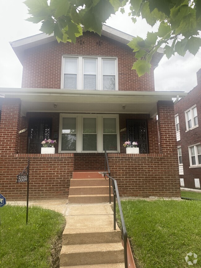 Building Photo - 5334 N Kingshighway Blvd