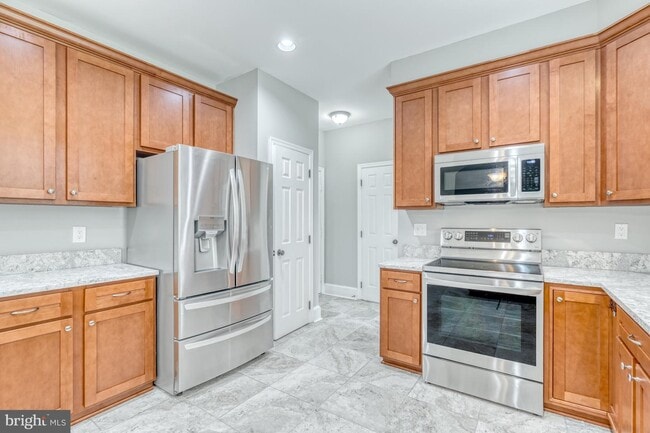 Building Photo - 14511 Picket Oaks Rd