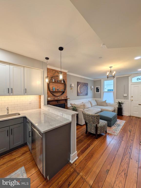 Building Photo - 146 W Patrick St