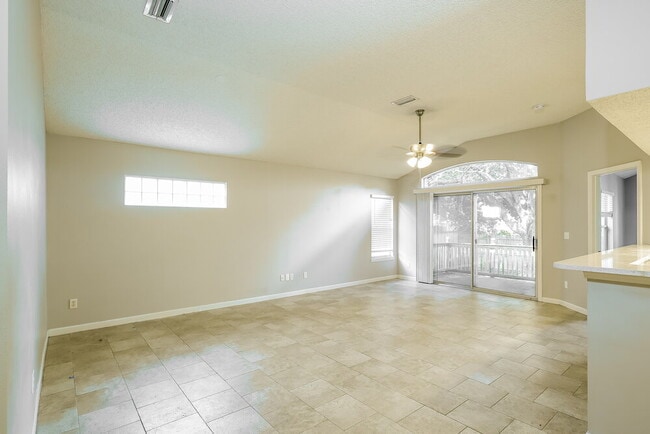 Building Photo - 1126 Brookwood Bluff Rd E