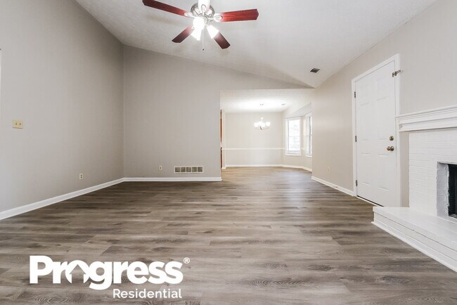 Foto del edificio - 5836 Meadow Ln