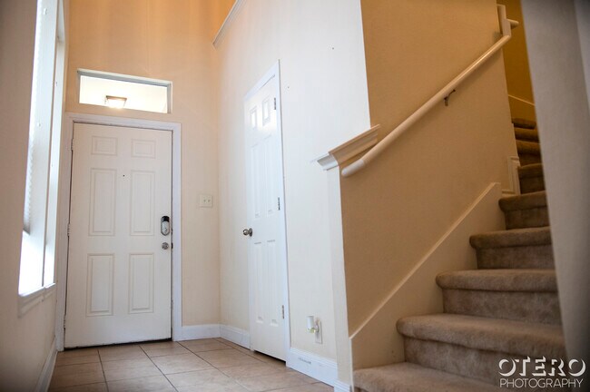 entrance, guest bathroom - 6716 Terra Rye