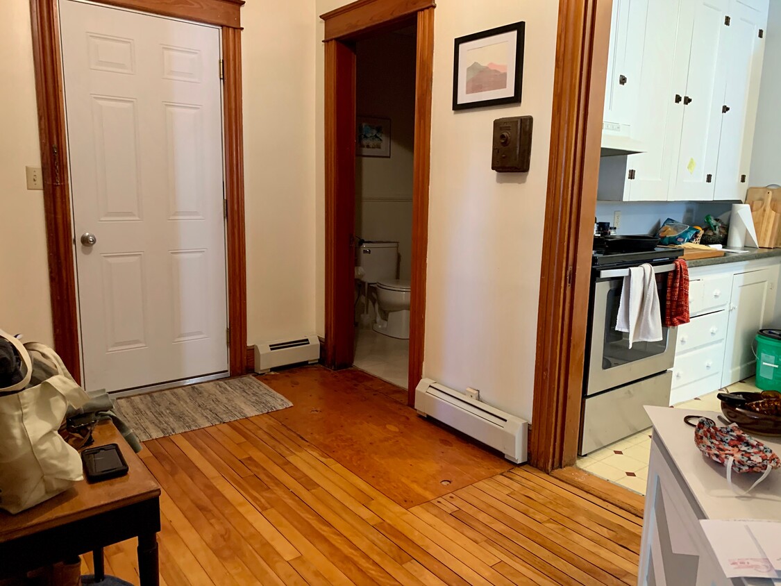 Entrada - 21 Fessenden St