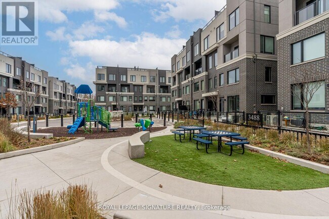 Building Photo - 3476 Widdicombe Way