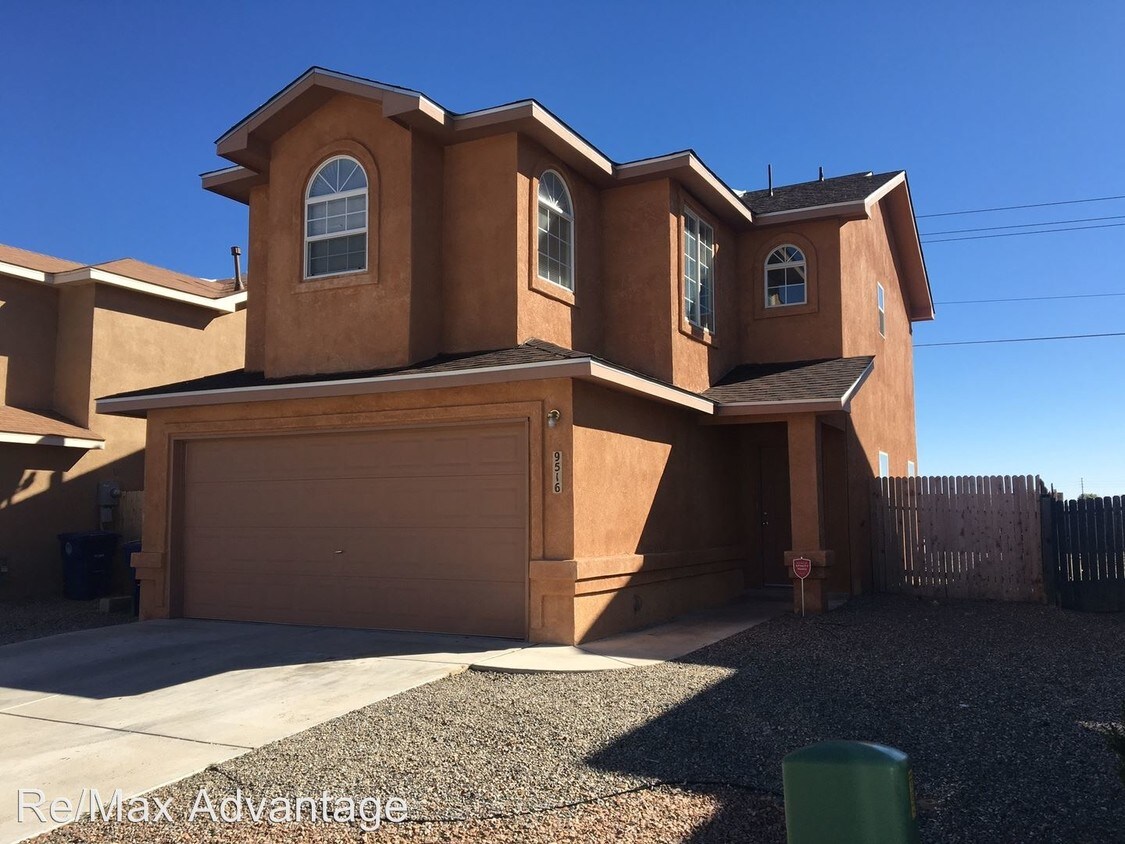 Primary Photo - 9516 Adonai Rd NW