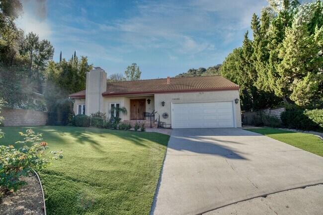 Foto del edificio - 19946 Turnberry Dr