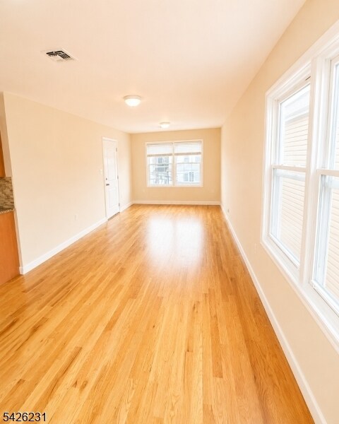 Foto del edificio - 1028 Bond St