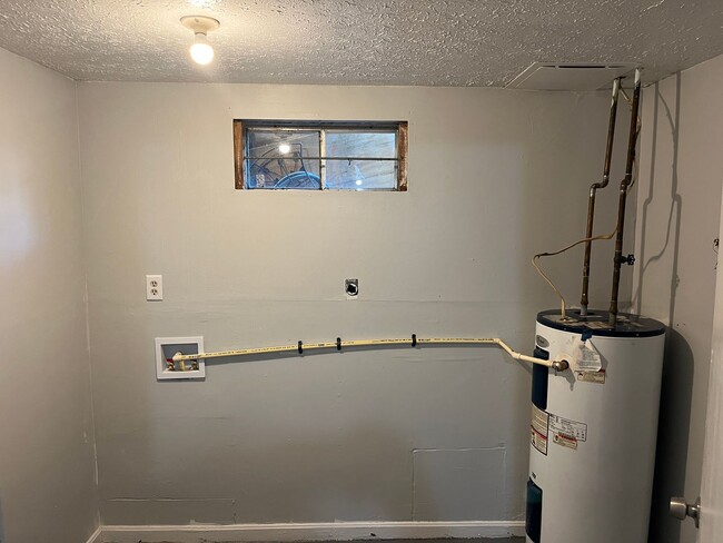 Foto del edificio - Cozy 3 Bedroom 2 Bathroom Townhouse