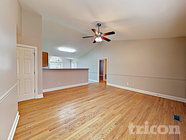 Building Photo - 4620 Amberdeen Ct