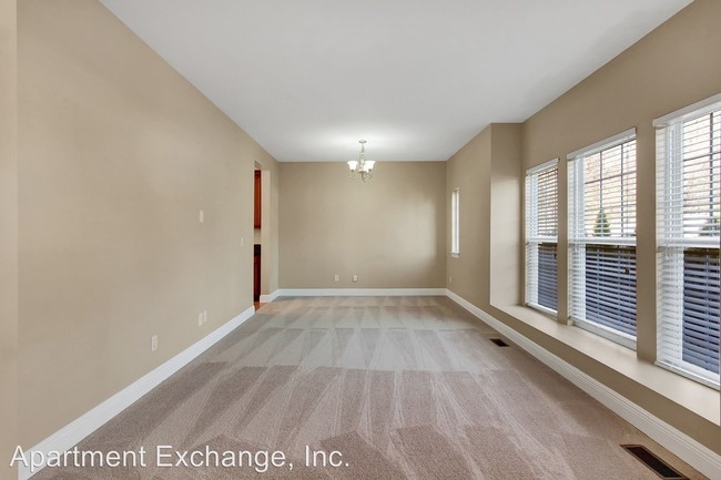 Building Photo - 7103 Horner Ave