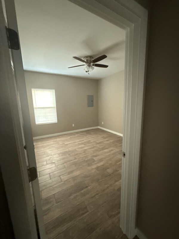 Foto del edificio - 513 Hope Dr