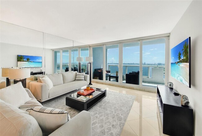 Foto del edificio - 1717 N Bayshore Dr