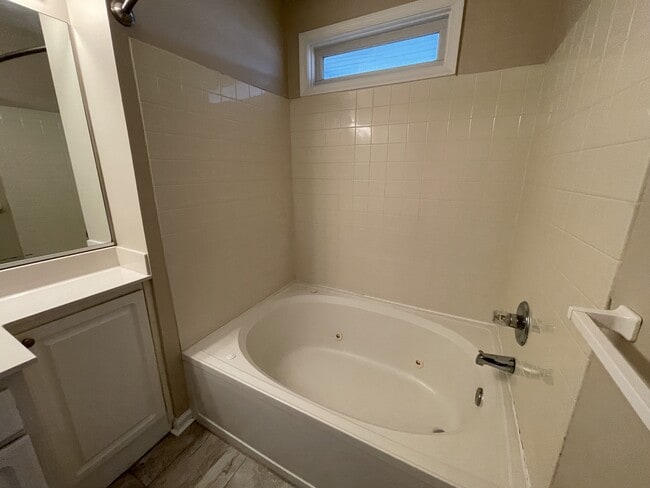 Building Photo - 3234 Inlet Shore Ct