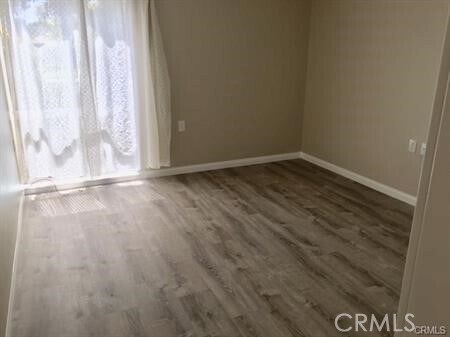 Foto del edificio - 2176 Via Puerta