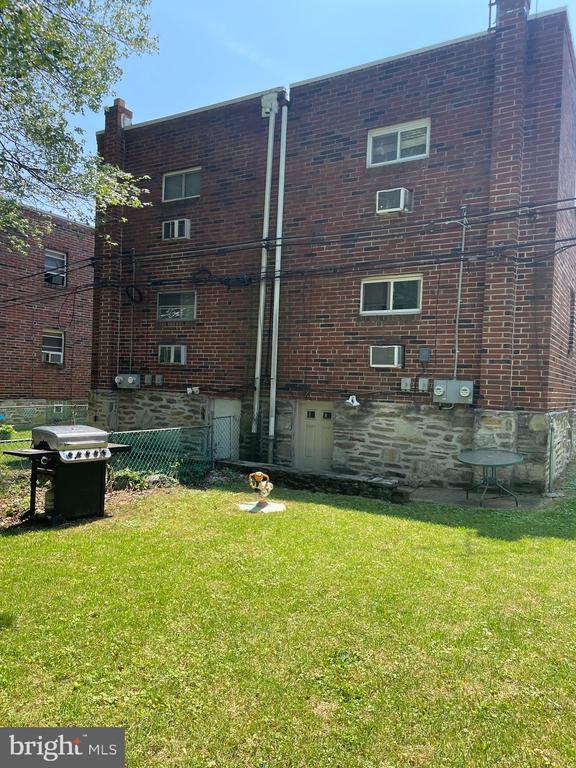 Primary Photo - 4307 Pearson Ave