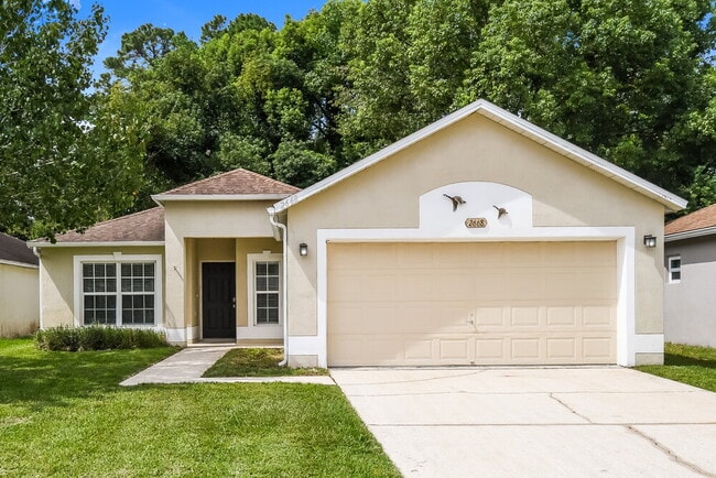 Building Photo - 2668 Lantana Lakes Dr W