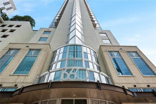 Foto del edificio - 360 Nueces St