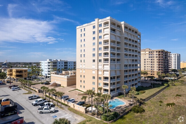 Building Photo - Acquilus II